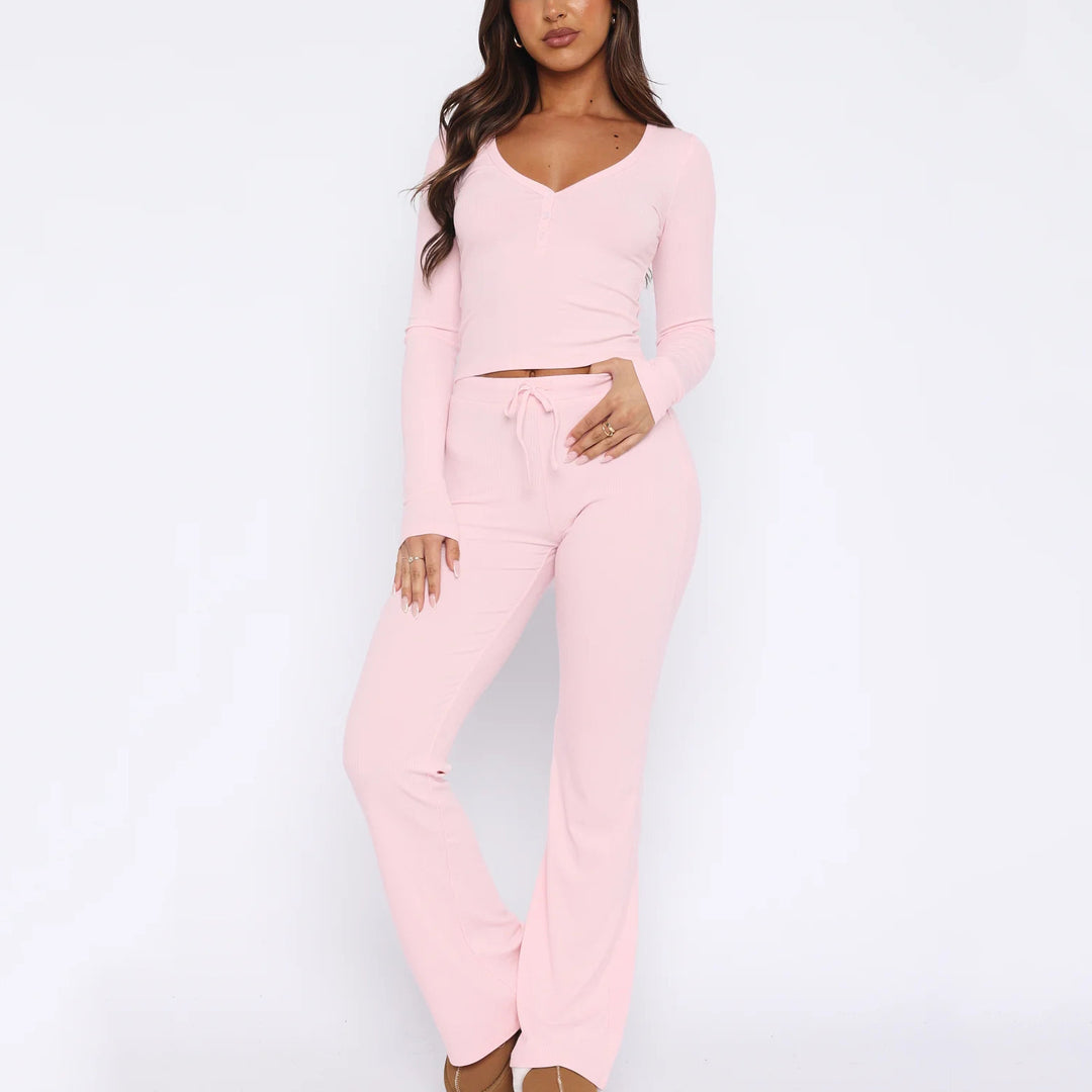 Damen Loungewear-Anzug aus weichem Rippstoff mit Knopfleiste und elastischem Bund R&B