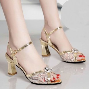 Damen elegante Riemchen-Sandalen mit filigraner Strass-Applikation R&B