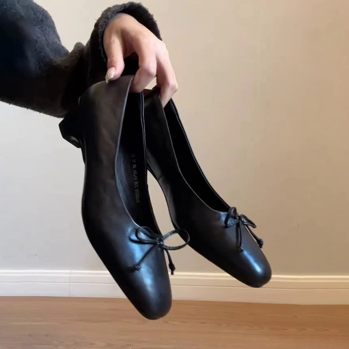 Damen elegante Ballerinas mit stabiler Sohle und dekorativem Schleifenakzent R&B