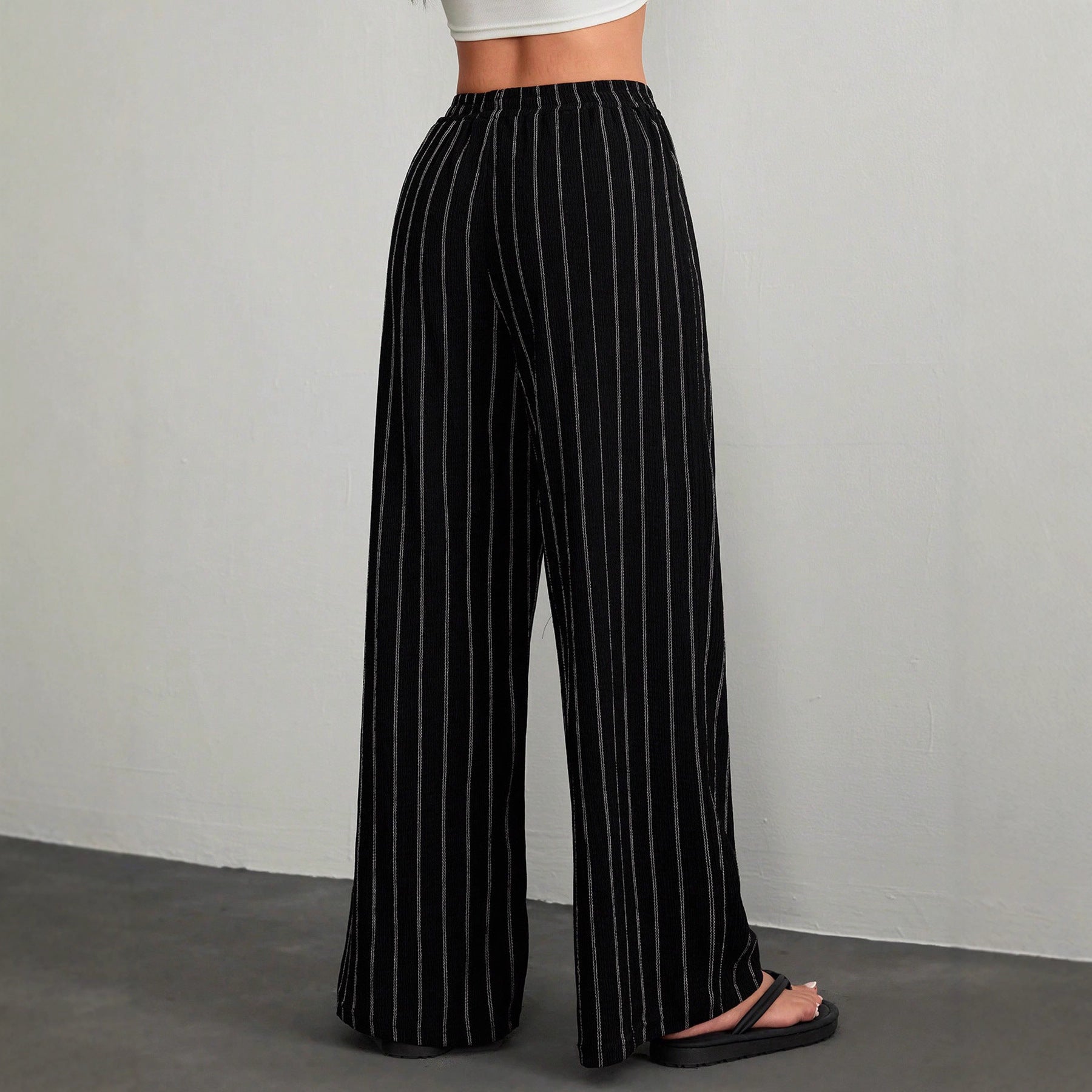 Damen Weit geschnittene gestreifte Freizeithose R&B