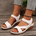 Damen Komfortable Riemensandalen mit verstellbaren Klettverschlüssen und anatomischem Fußbett R&B