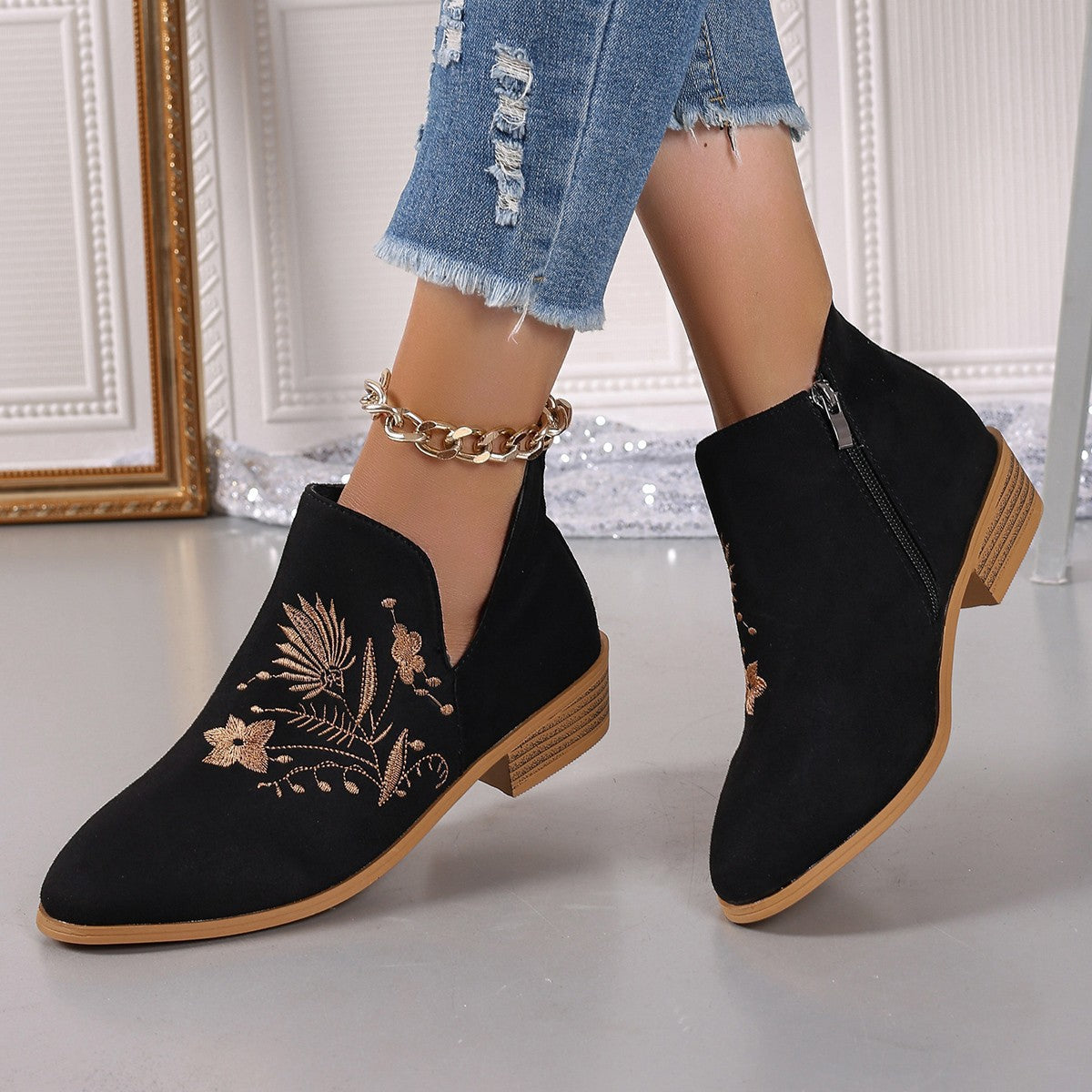 Damen Stiefeletten mit floralem Stickdesign und seitlichem Reißverschluss R&B