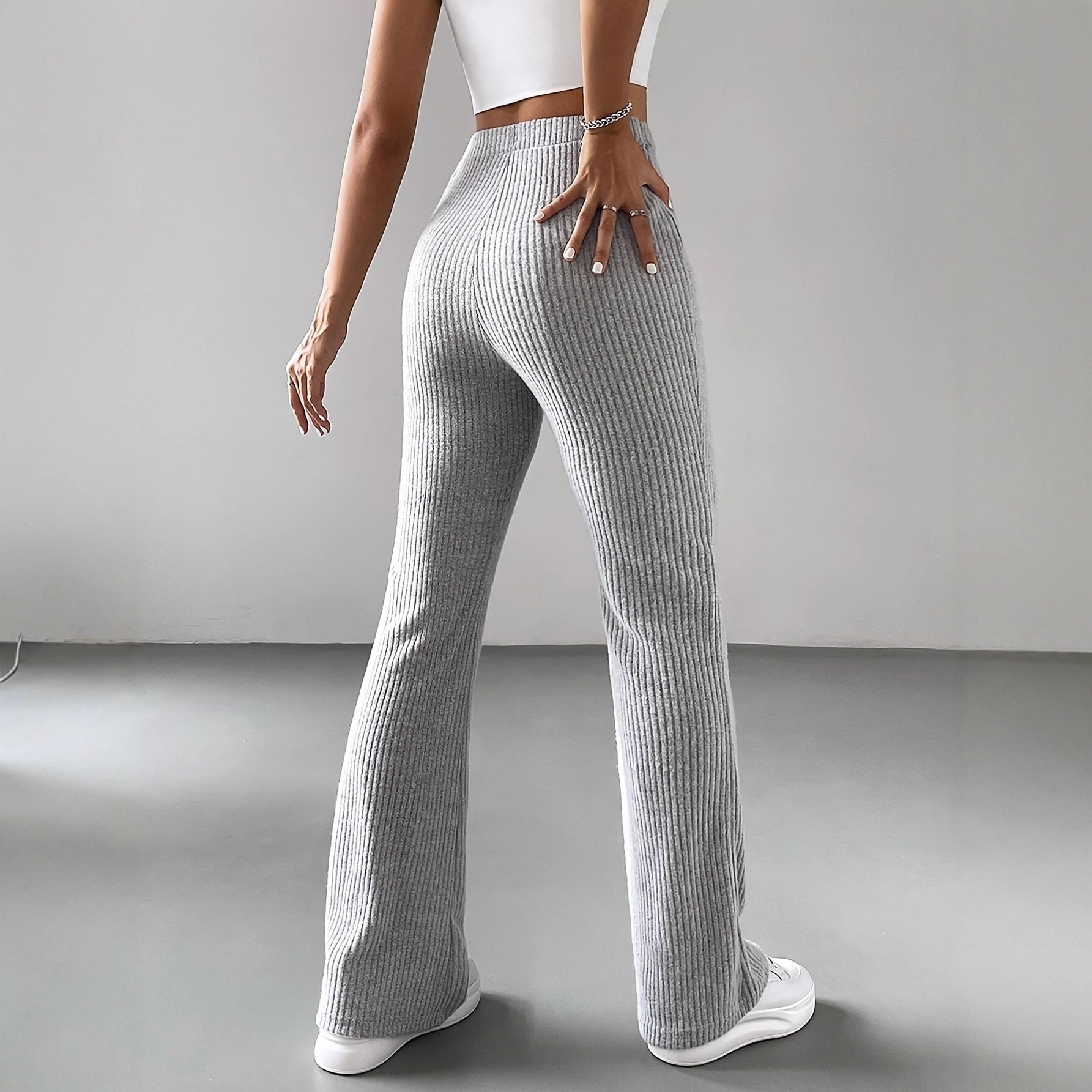 Damen Strickhose mit weitem Bein und Rippstruktur R&B