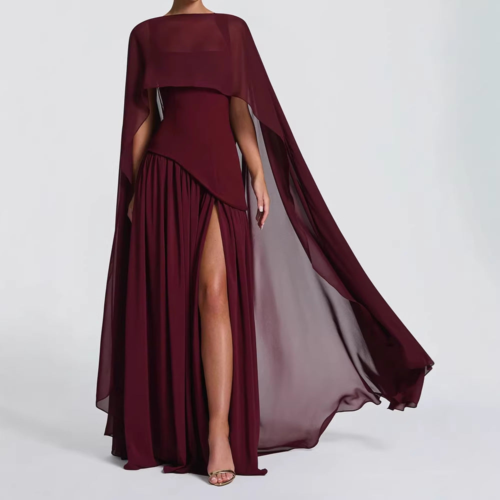 Damen Elegantes Maxikleid mit asymmetrischem Schnitt und fließendem Cape