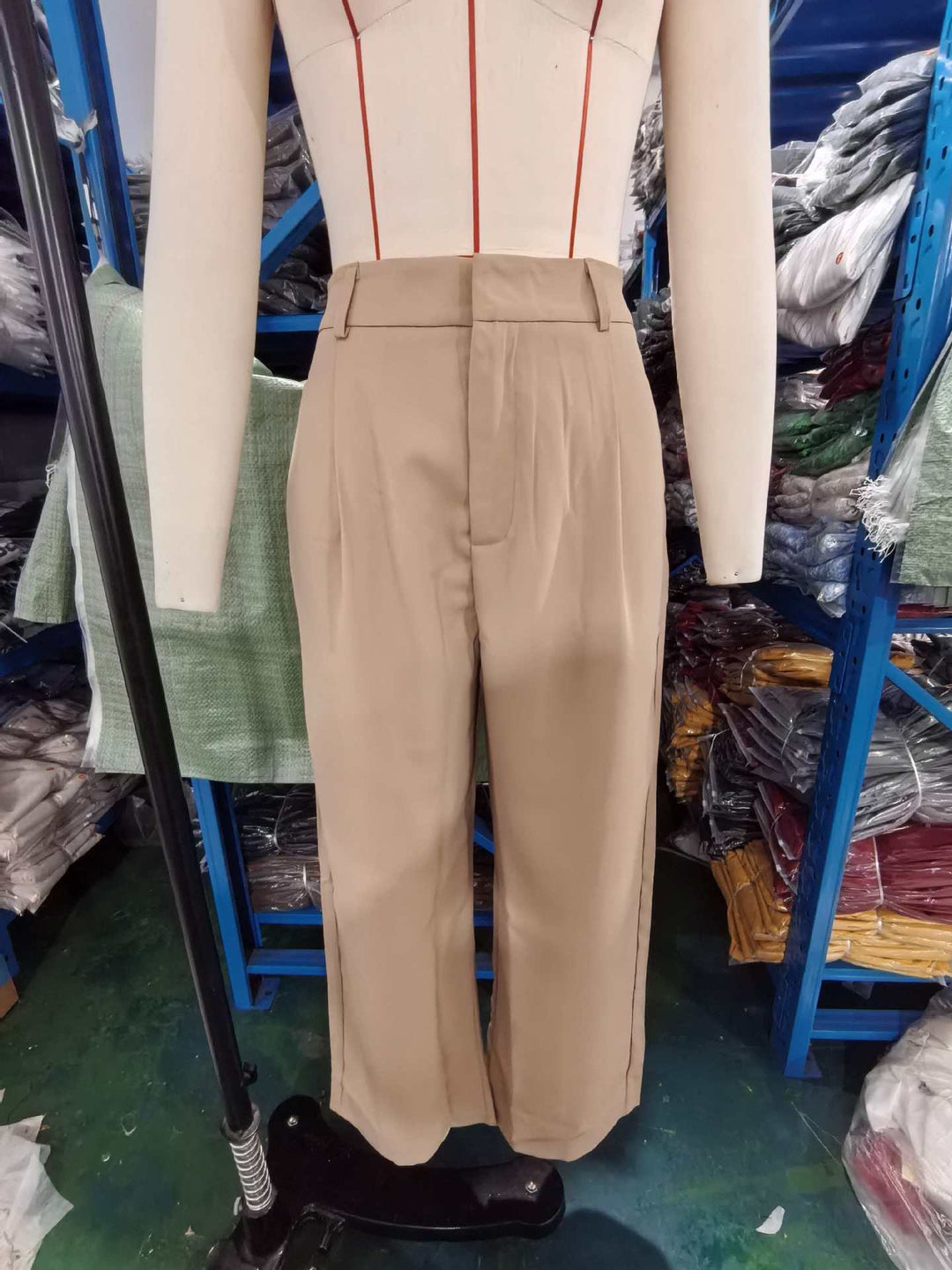 Damen weite Stoffhose R&B