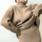 Damen Strickset mit hohem Kragen und weichem Rippdesign R&B