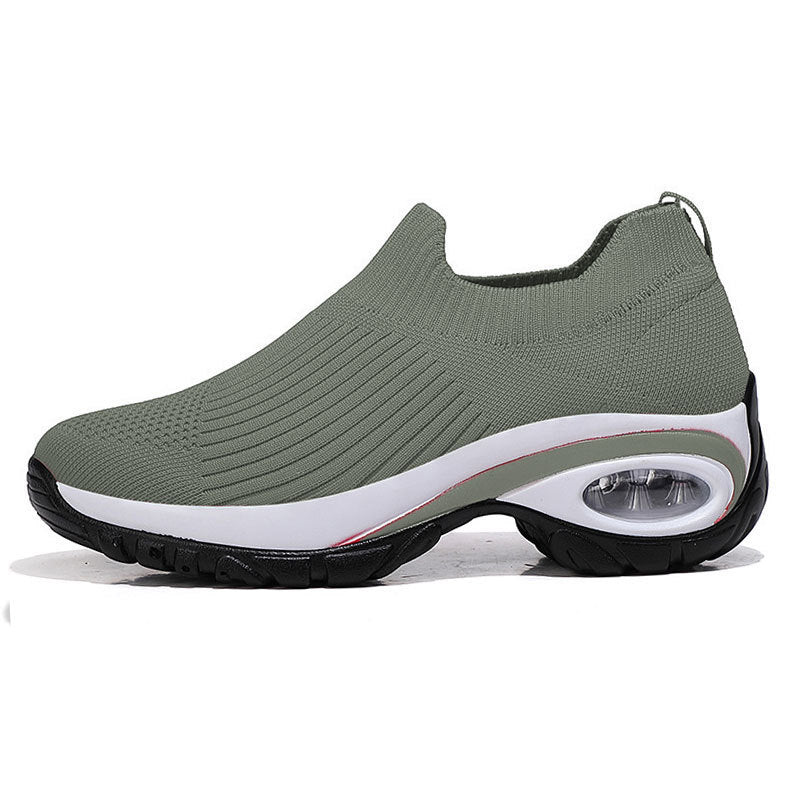 Damen Komfortable Slip-On Sneakers mit atmungsaktiver Strickoberfläche R&B