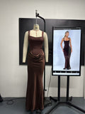 Damen Fließendes Maxi-Kleid mit asymmetrischem Schnitt und raffiniertem Drapé R&B