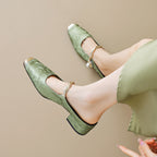 Damen Slingback-Mules mit schimmerndem Stoff und dekorativem Schnallenakzent