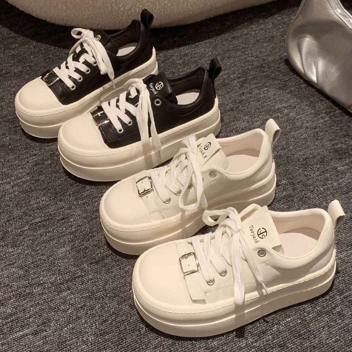 Damen modische Plattform-Sneaker mit elastischem Schnürsystem und robustem Sohlenprofil R&B