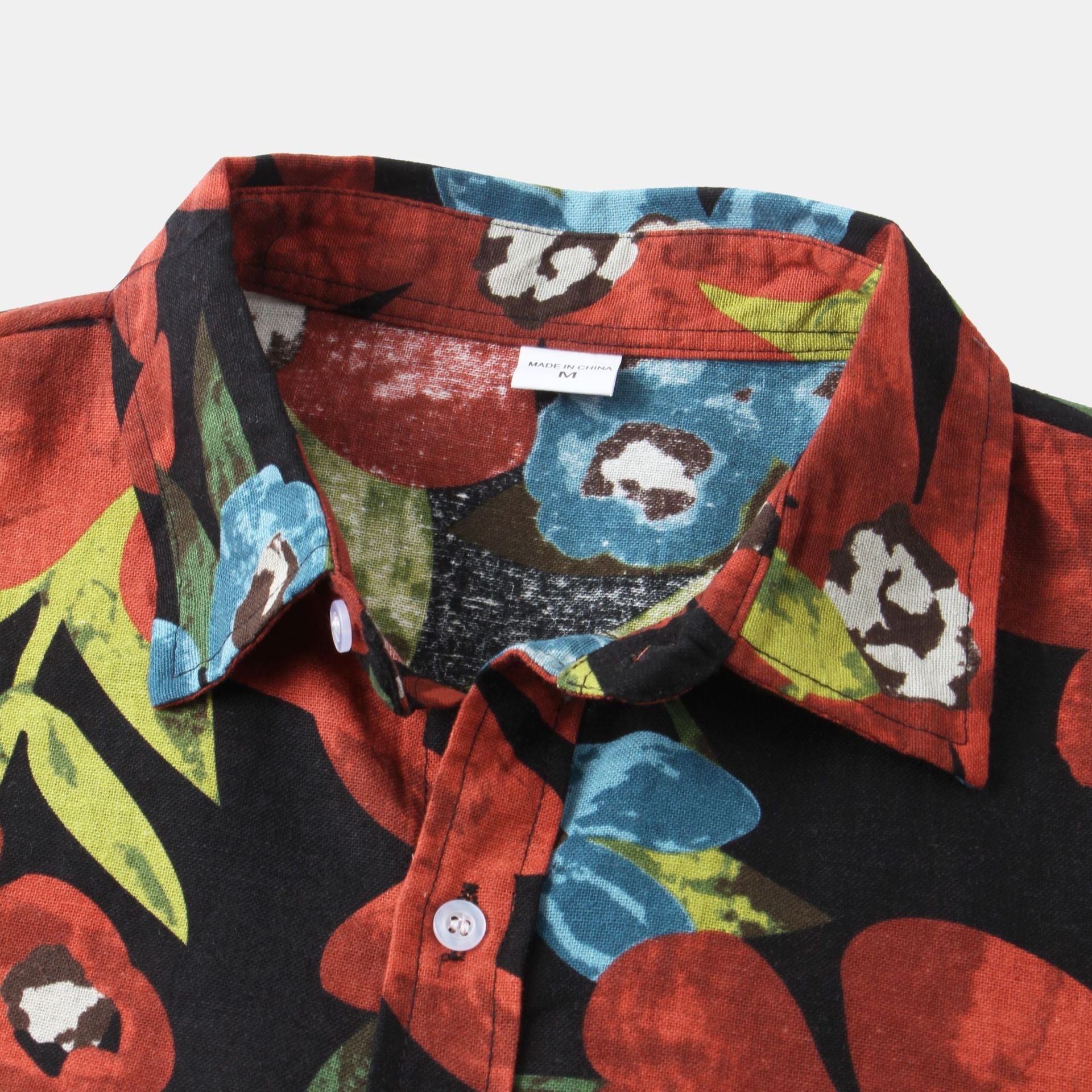 Damen Kurzarmhemd mit lendigem Blumenmotiv und modernem Schnitt