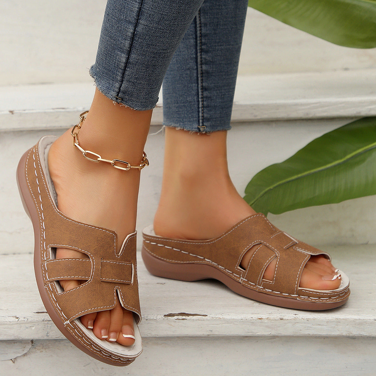 Damen Komfortable Slipper mit elegantem Design R&B