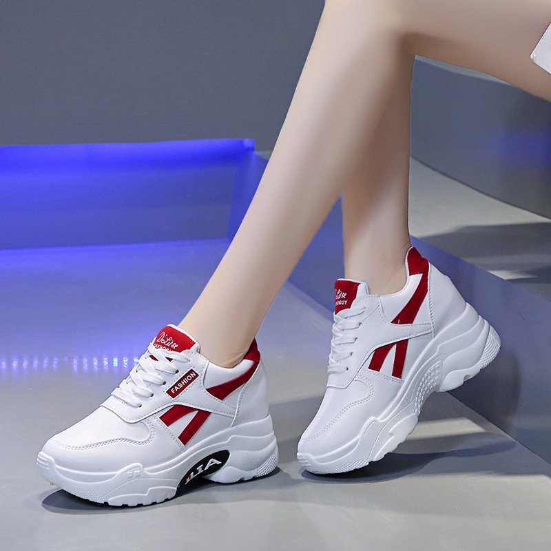 Damen modische Sneakers mit hoher Plateau-Sohle und sportlichem Design R&B