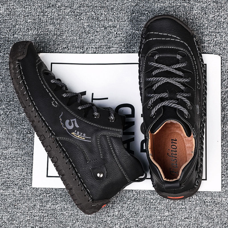 Herren Hochwertige und flexible Schnürboots mit rutschfester Sohle