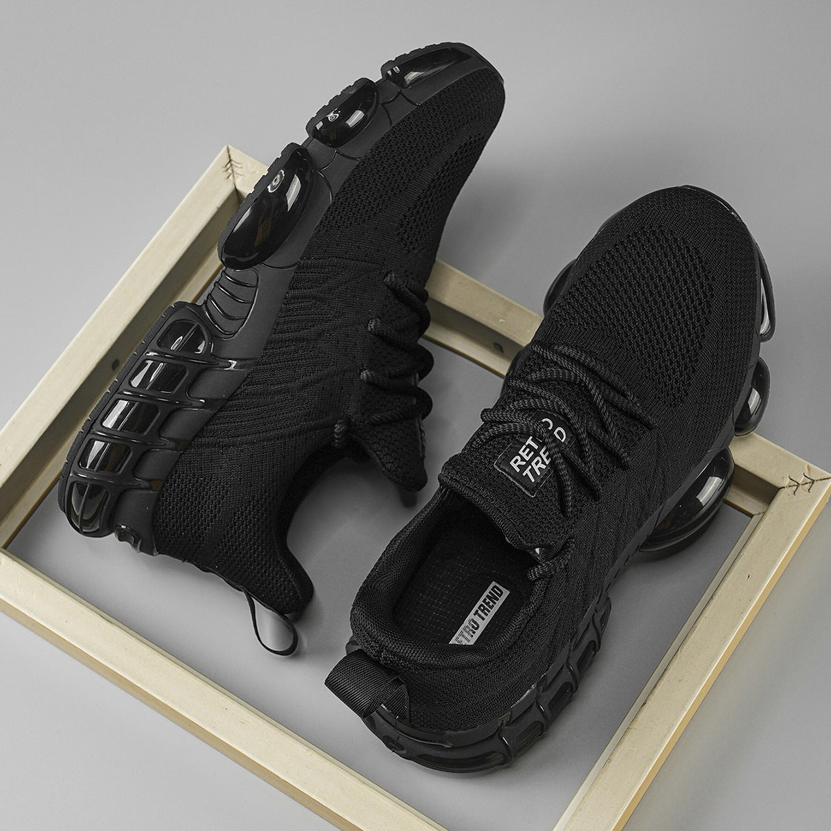 Damen Hochleistungs-Sneaker mit atmungsaktiver Mesh-Oberfläche und innovativer Dämpfungstechnologie R&B