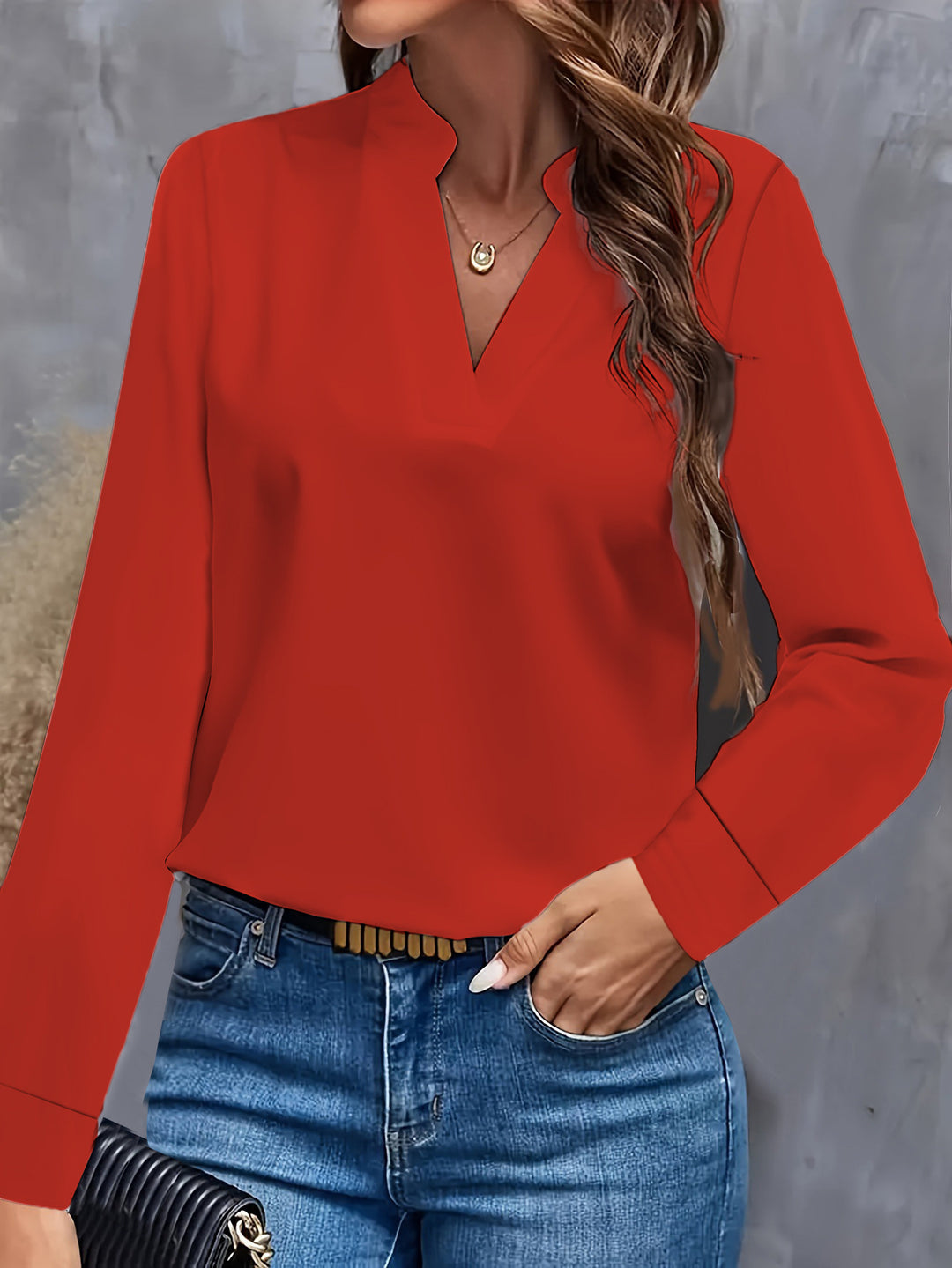 Damen Bluse mit V-Ausschnitt und elegantem Design R&B