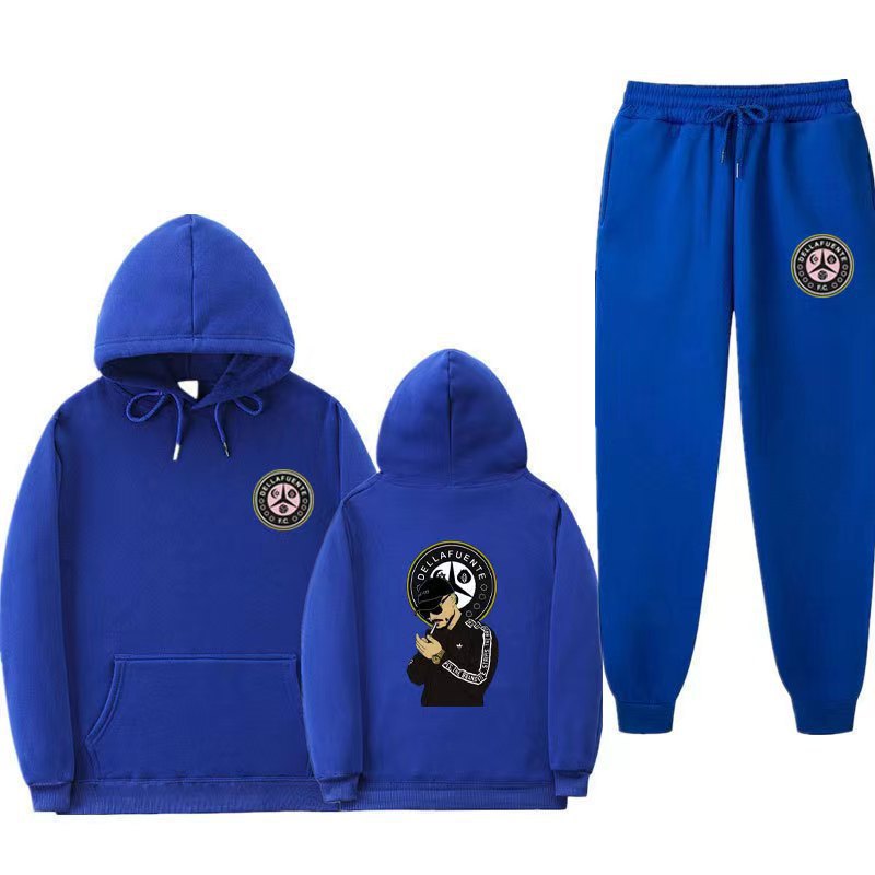 Damen Set aus Kapuzenpullover und Jogginghose mit einzigartigem Druck