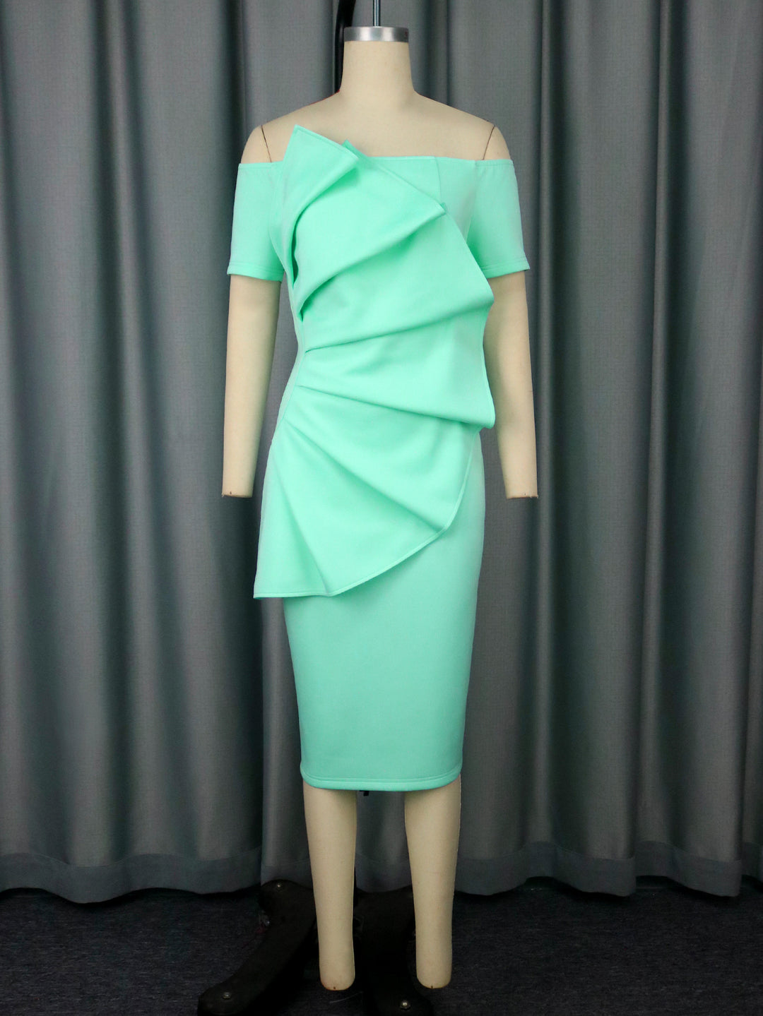 Damen Elegantes Wickelkleid mit asymmetrischem Design und Drapierungen R&B