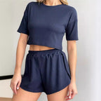 Damen Sportliches Set mit kurzem Oberteil und Shorts R&B