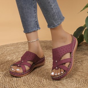 Damen Relaxsandalen mit perforiertem Obermaterial und anatomischer Fußbettung R&B