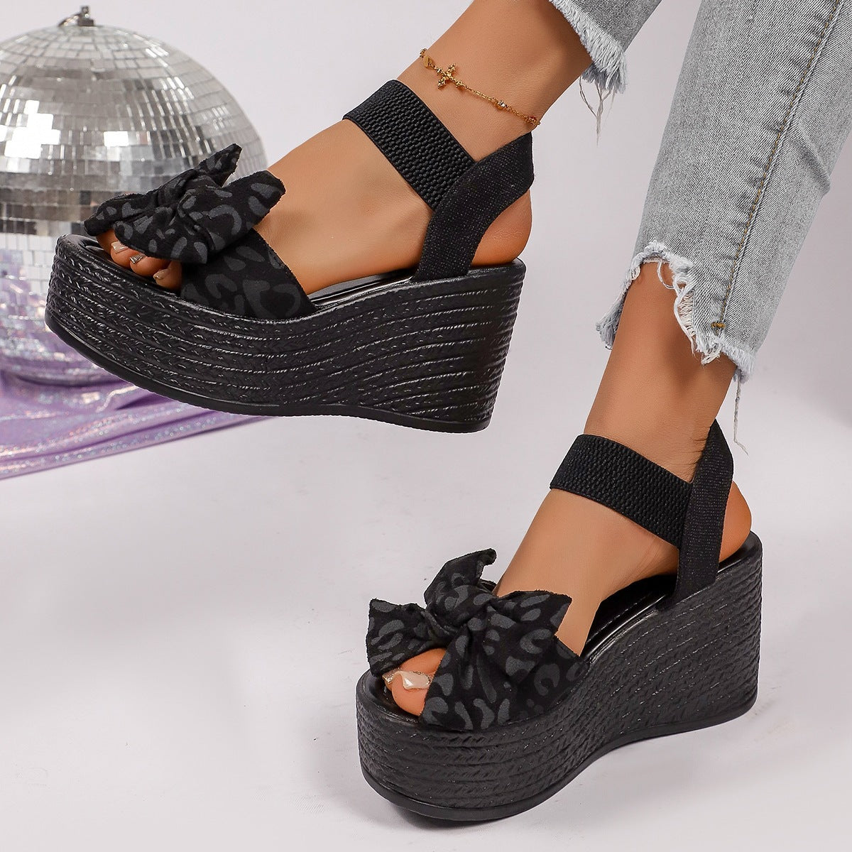 Damen Wedge-Sandalen mit dekorativer Schleifen-Optik und atmungsaktivem Obermaterial