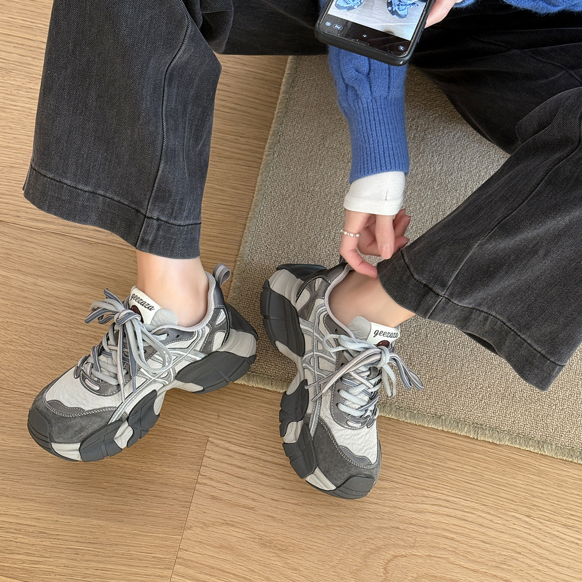 Damen Sportliche Sneakers mit robustem Design und innovativer Dämpfungstechnologie