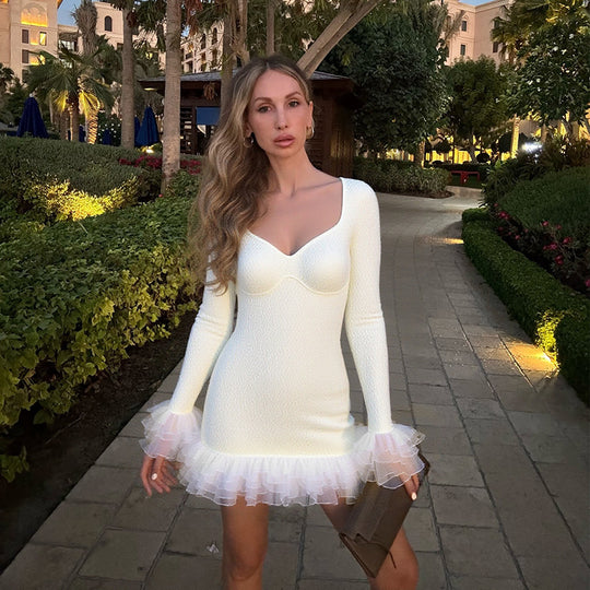 Damen Minikleid mit Rüschendetails und elegantem V-Ausschnitt R&B