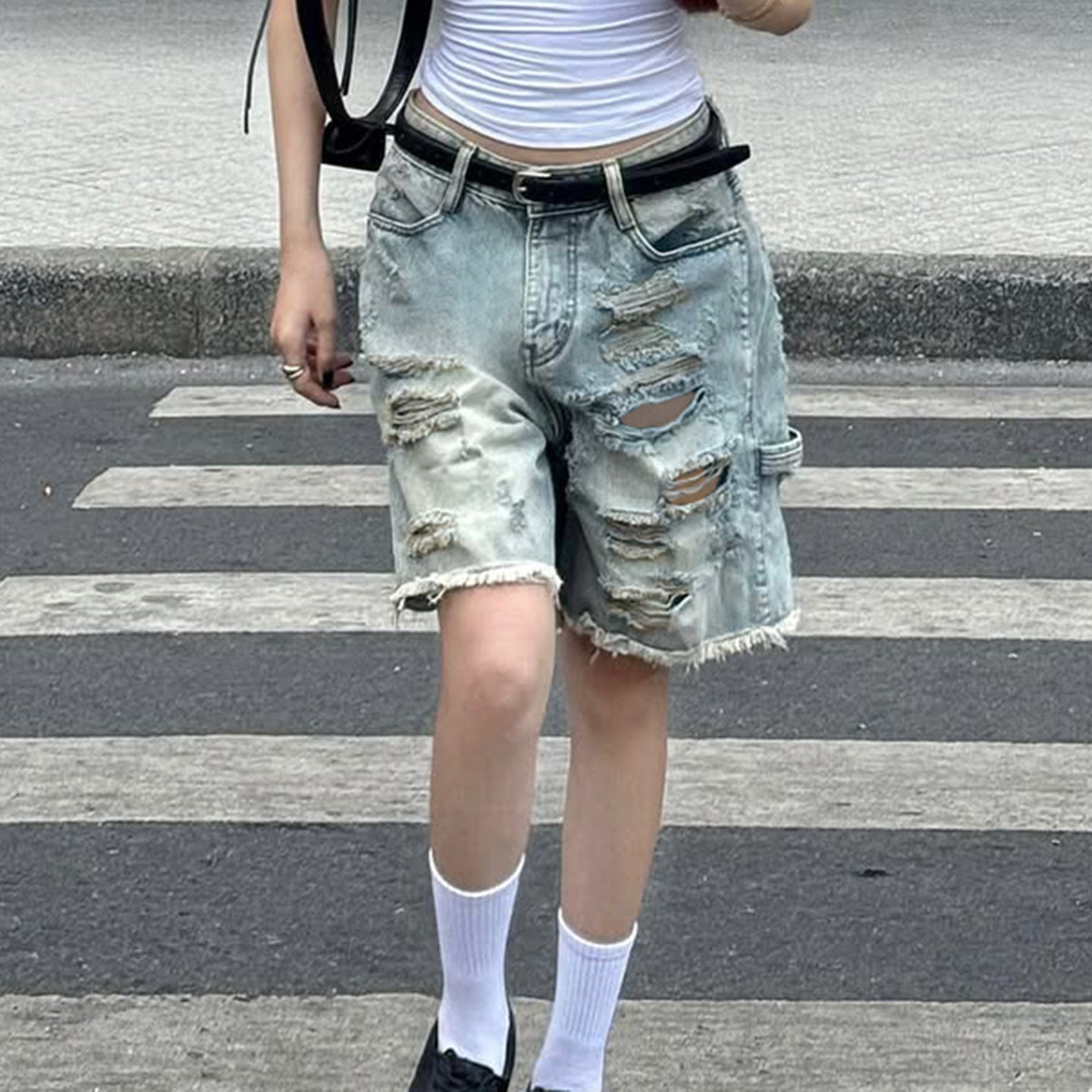 Damen Destroyed Denim-Shorts mit hohem Bund und ausgefransten Säumen R&B