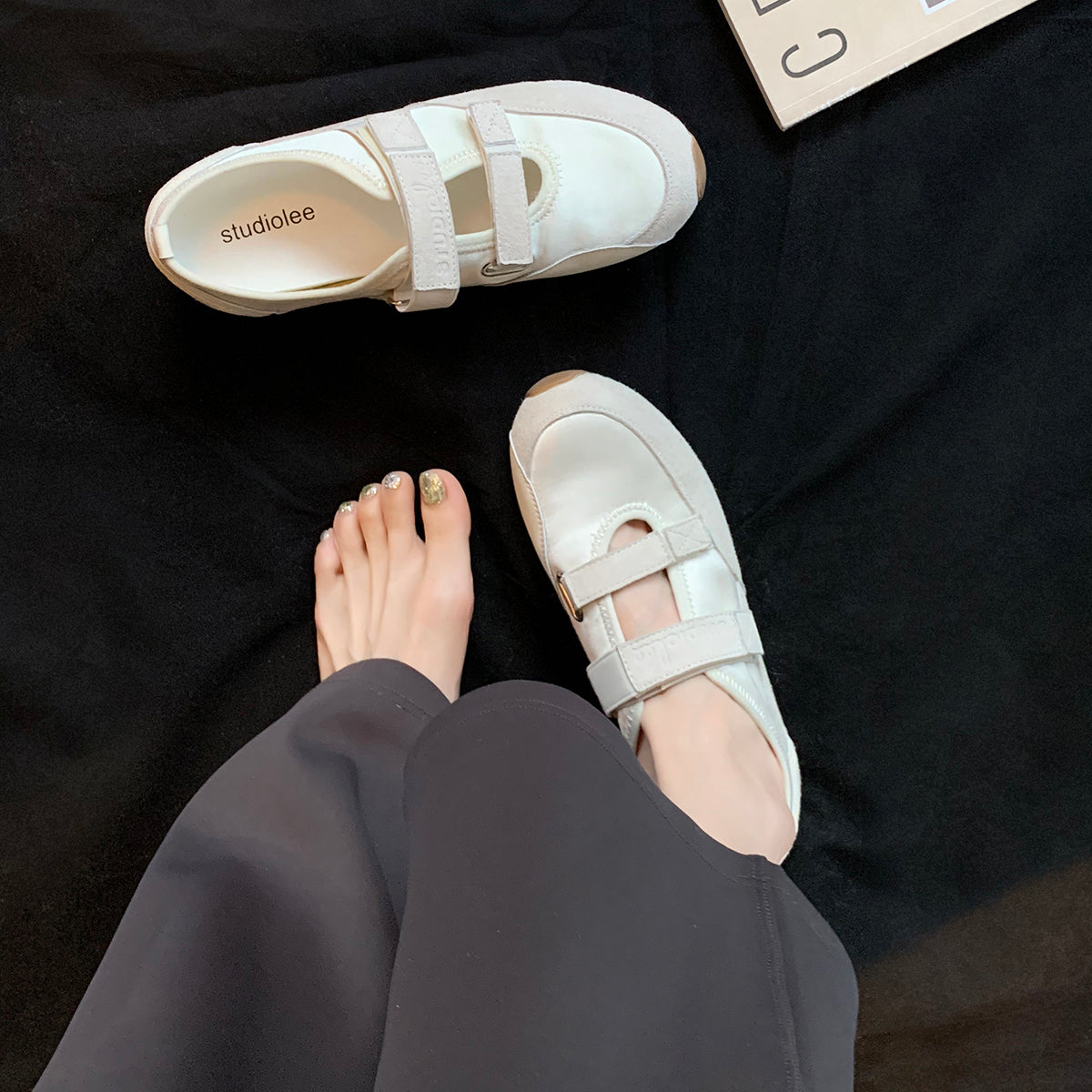 Damen Komfortable Sneaker mit verstellbaren Klettverschlüssen R&B