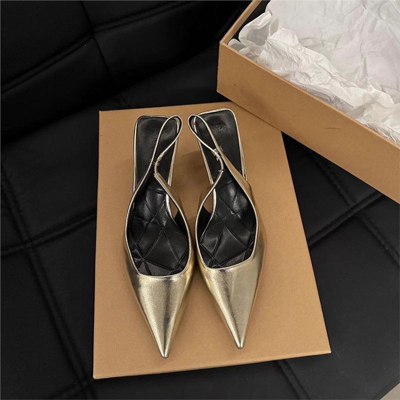 Damen Slingback High Heel Pumps mit spitzem Design und elegantem Metallfinish R&B