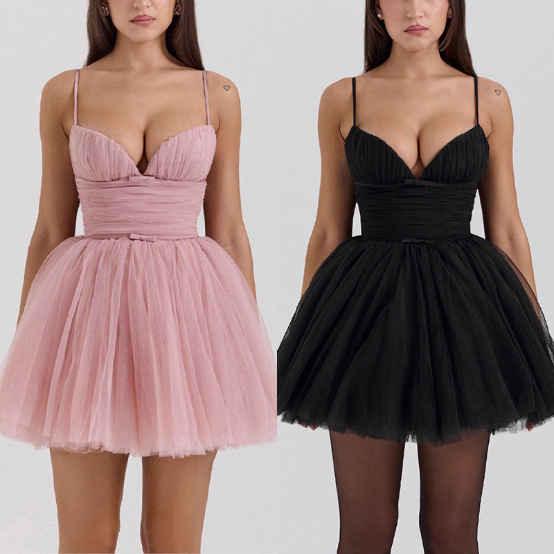 Damen Tüll Cocktailkleid mit tiefem V-Ausschnitt und voluminösem Rock R&B