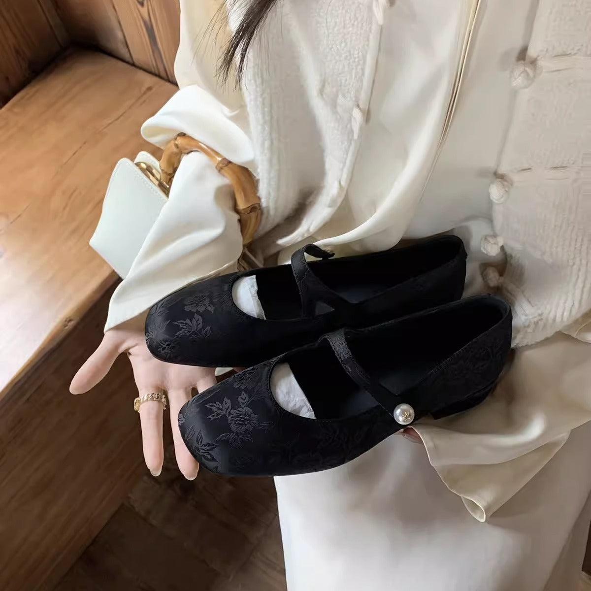 Damen Ballerinas mit eleganter Schnallenapplikation und floralem Design R&B