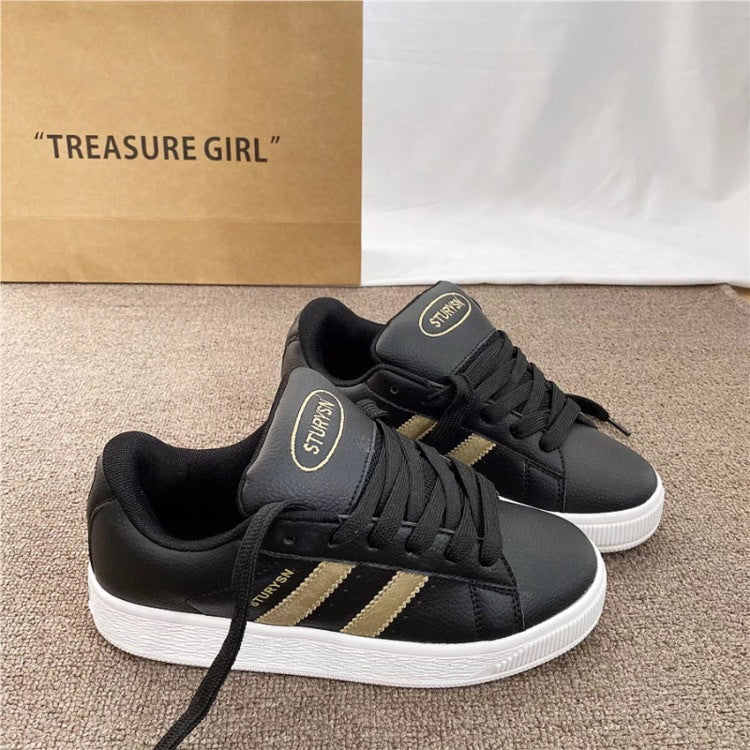 Damen Modische Sneakers mit stylischen Akzenten und rutschfester Sohle