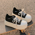Damen Plateau Sneakers mit modischem Design und bequemer Dämpfung