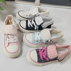 Damen Verspielte Sneakers mit abklappbarem Kragen und punktiertem Innenfutter