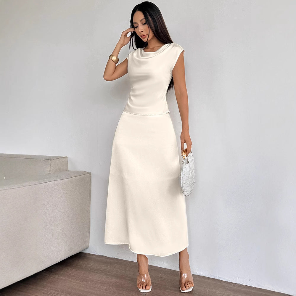Damen elegantes Abendkleid mit fließendem Stoff und raffiniertem Halsausschnitt R&B