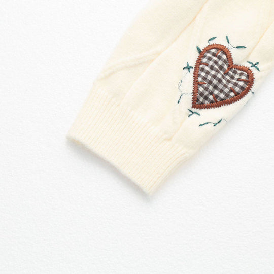 R&B | Pullover mit Herzstickerei
