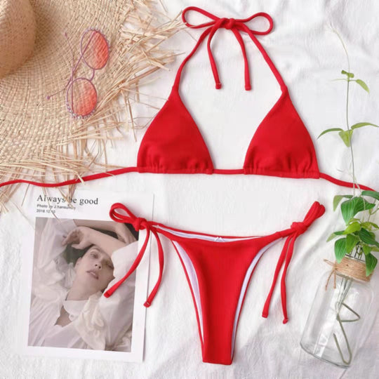 Damen Triangel-Bikini mit verstellbaren Bindebändern und Rippstrick R&B