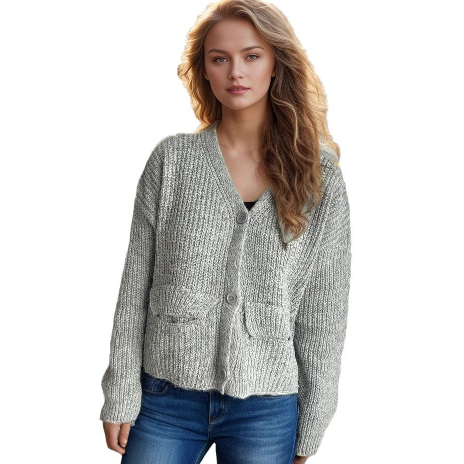 Damen oversized Strickjacke mit Knopfdetails und praktischen Taschen R&B