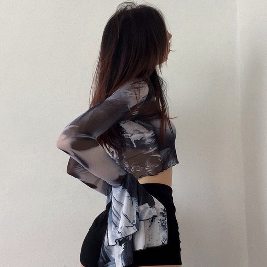 Damen Langarm Crop-Top mit kreative Grafik-Printdetails und ausgestellten Ärmeln R&B