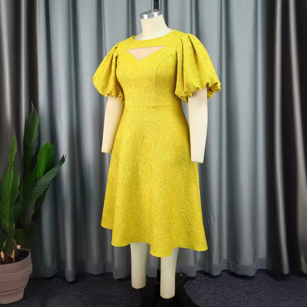 Damen Midi-Kleid mit voluminösen Puffärmeln und dekorativem Ausschnitt R&B