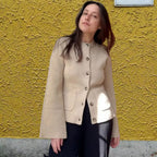 Damen Strickjacke mit eleganten Knöpfen und modernen Taschen R&B