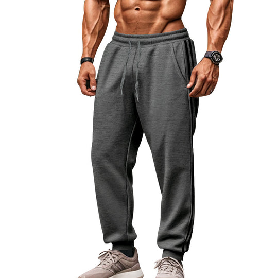 Herren Sportliche Jogginghose mit elastischem Bund und seitlichen Kontraststreifen R&B
