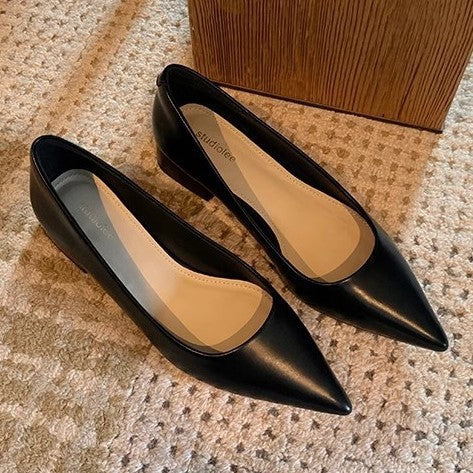 Damen elegante spitze Pumps mit glänzender Oberfläche R&B