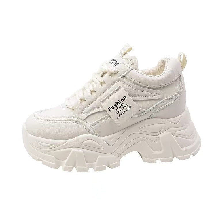 Damen Chunky Sneakers mit dicker Sohle und modischem Design