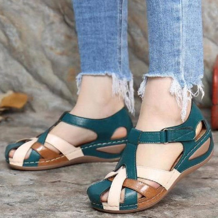 Damen Komfortable Wedge-Sandalen mit verstellbarem Riemendesign und ergonomischer Fußbettgestaltung R&B