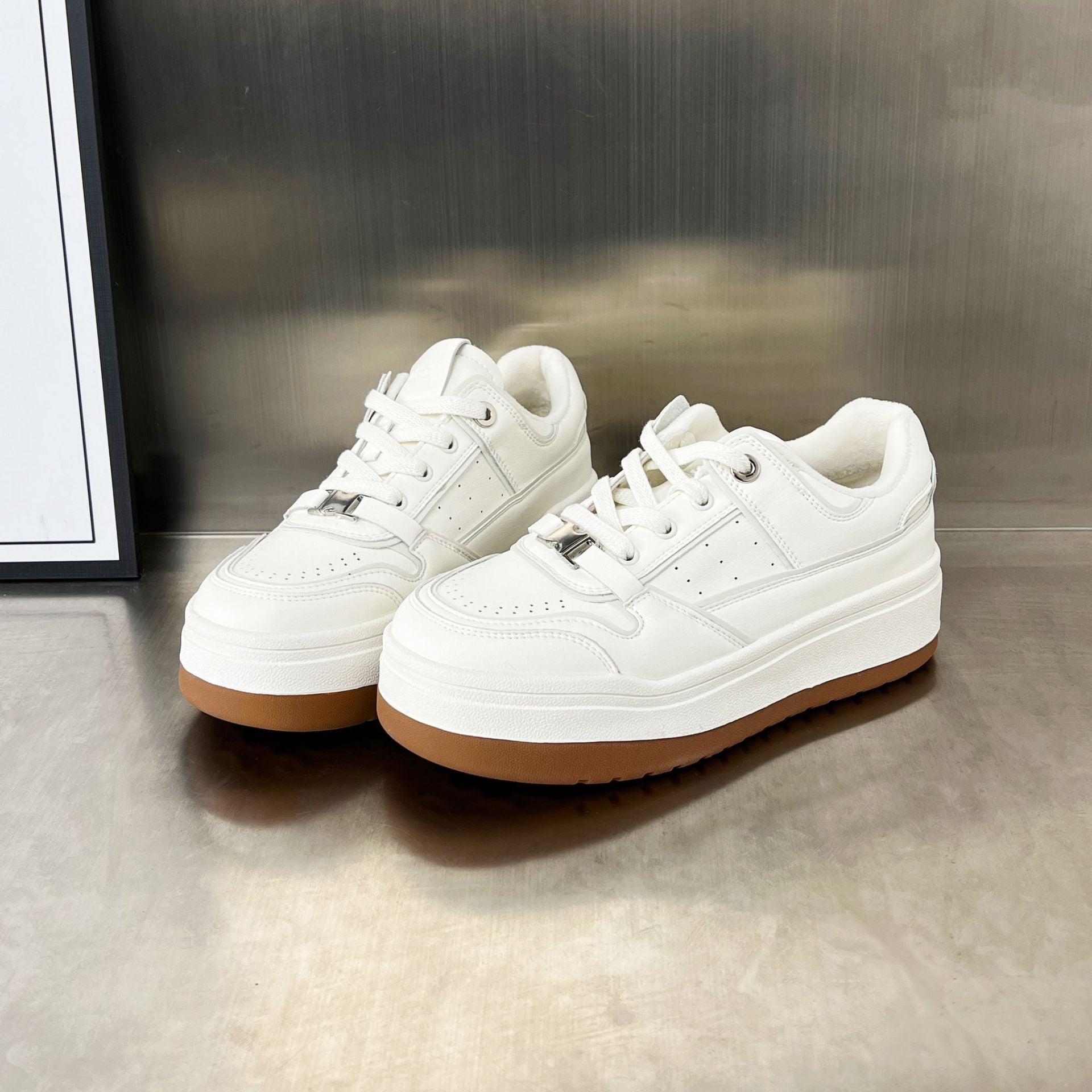 Damen Chunky Sneakers mit komfortablem Ansatz und trendiger Plateausohle R&B
