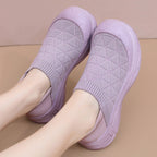 Damen Bequeme Slip-On Laufschuhe mit rutschfester Sohle und elastischem Obermaterial
