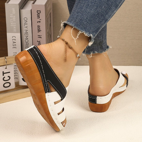 Damen Komfortable Wedge-Pantoletten mit dekorativen Riemchen R&B