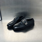 Damen elegante mokassins mit modischen Schnallen und perforierten Details R&B